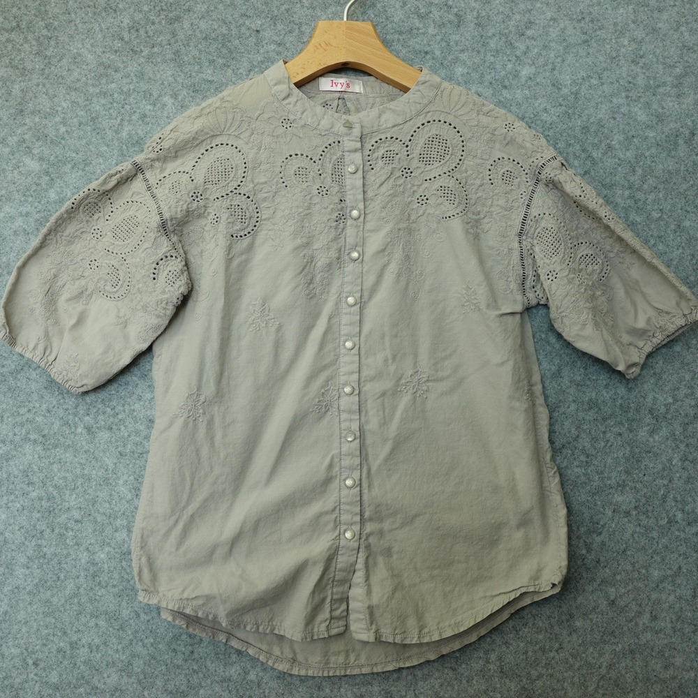 Cottagecore Boho Peasant Blouse Womens SMALL Gray Summer Eyelet Mandarin Collar